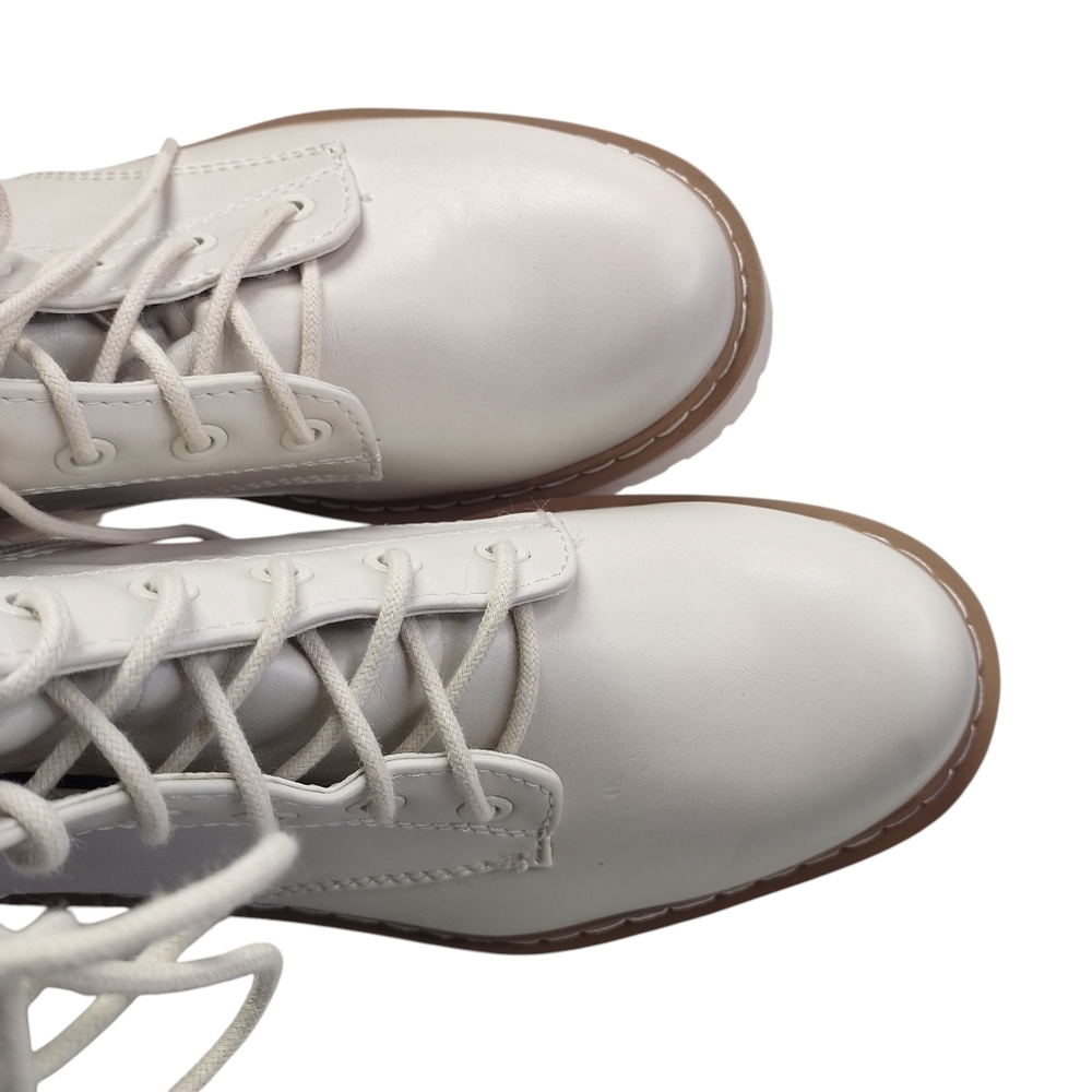 Soda Off White Pu Lace Up Chunky Lug Sole Round Toe Wide Combat Ankle Boot NWOT - Picture 6 of 13